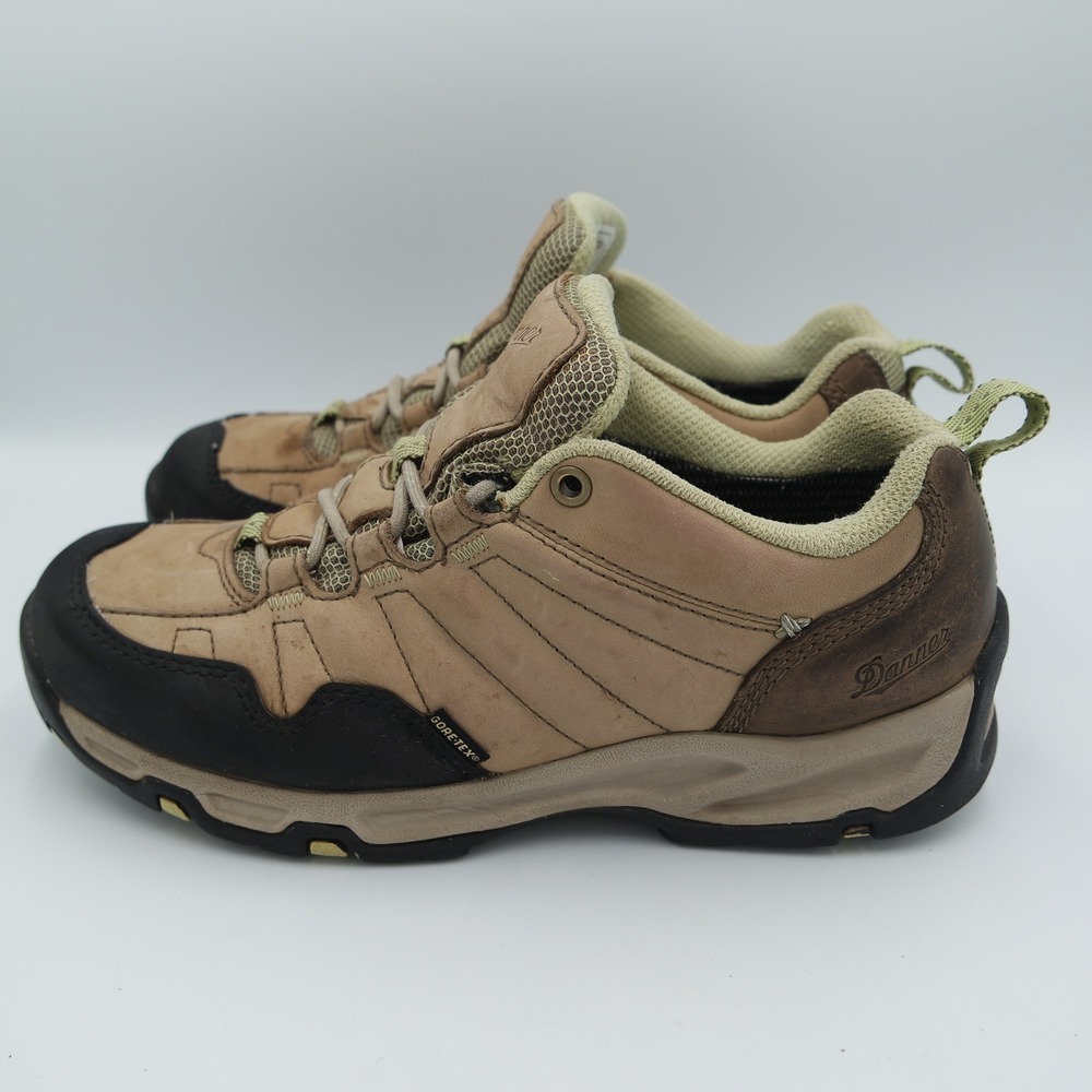Danner Nobo Low 3" Womens Gore-Tex Hiking Shoes Tan Brown Leather Waterproof 8.5